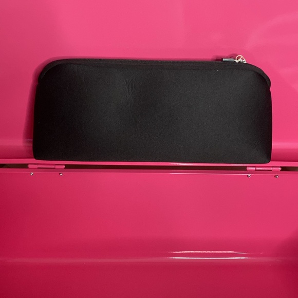 SKIMS NEOPRENE POUCH - Picture 3 of 6